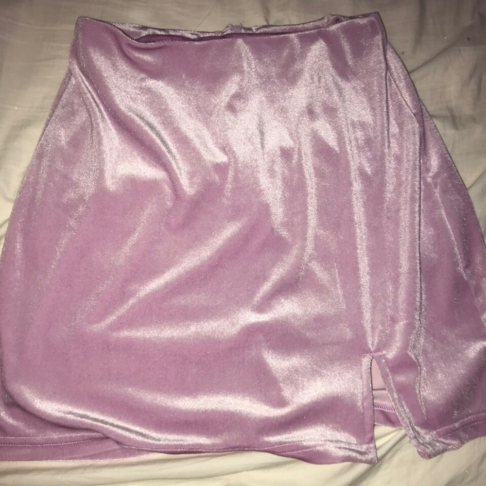 Velvet skirt